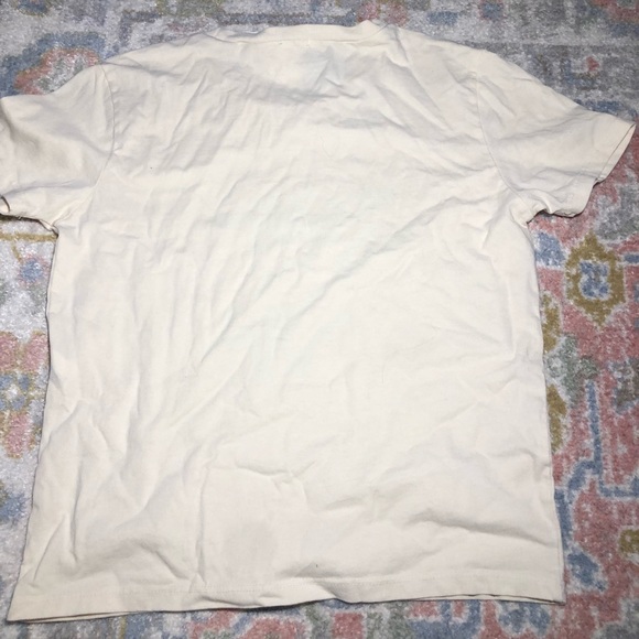 Off white T-Shirt. - Picture 3 of 3